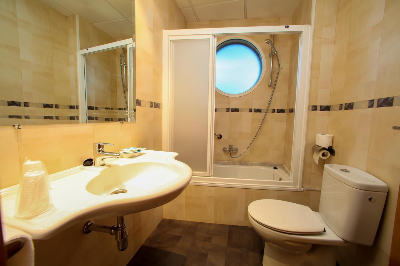 Hotel Condes De Lemos Espana Monforte De Lemos Dış mekan fotoğraf