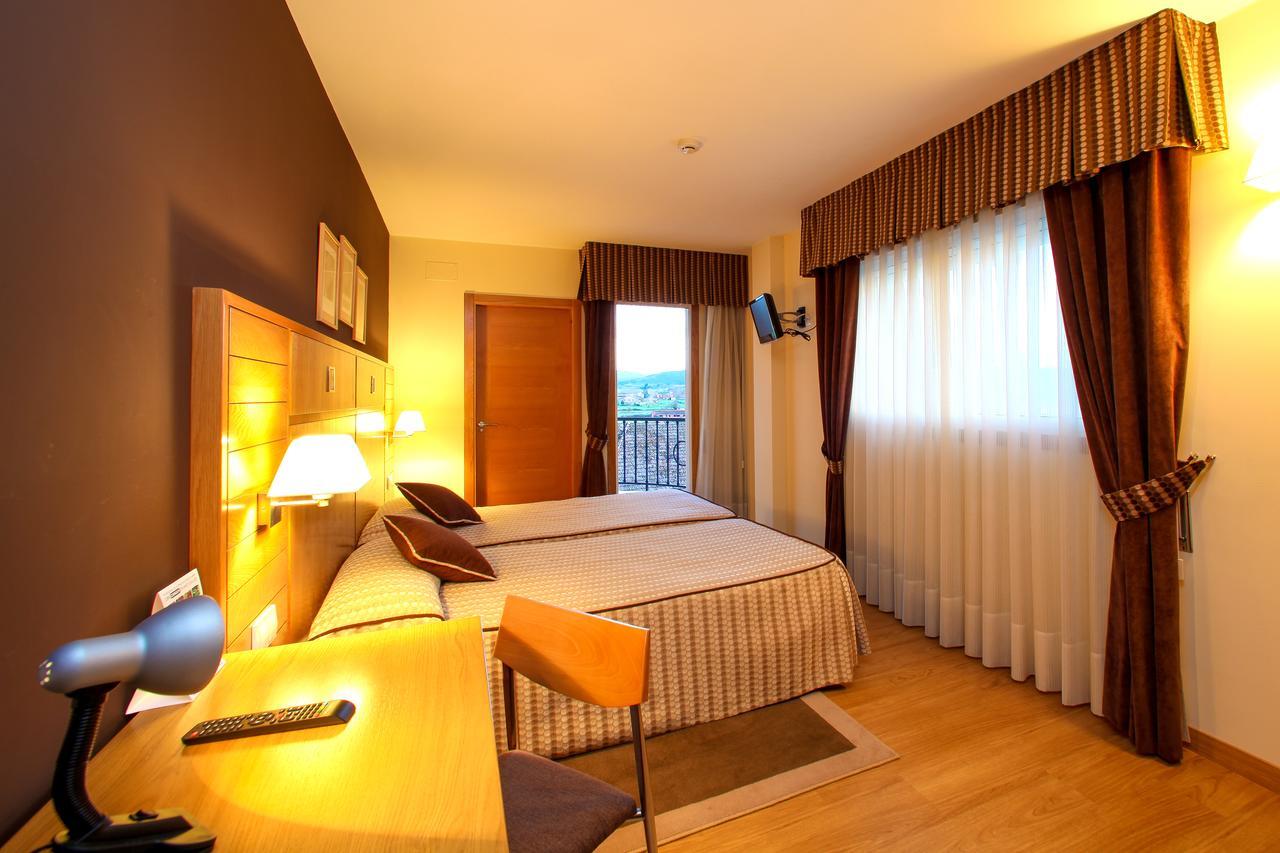 Hotel Condes De Lemos Espana Monforte De Lemos Dış mekan fotoğraf