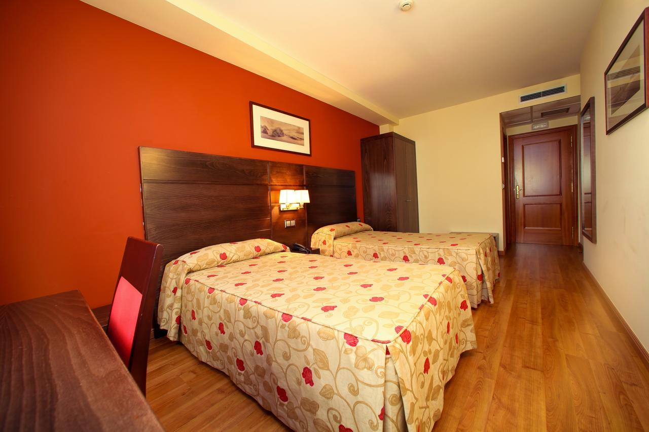 Hotel Condes De Lemos Espana Monforte De Lemos Dış mekan fotoğraf